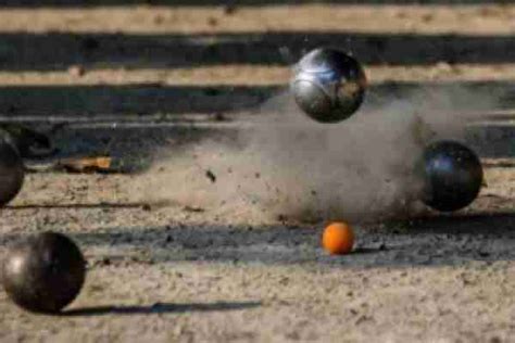 How to Play Petanque (and Win!) – Rules, Court, and .